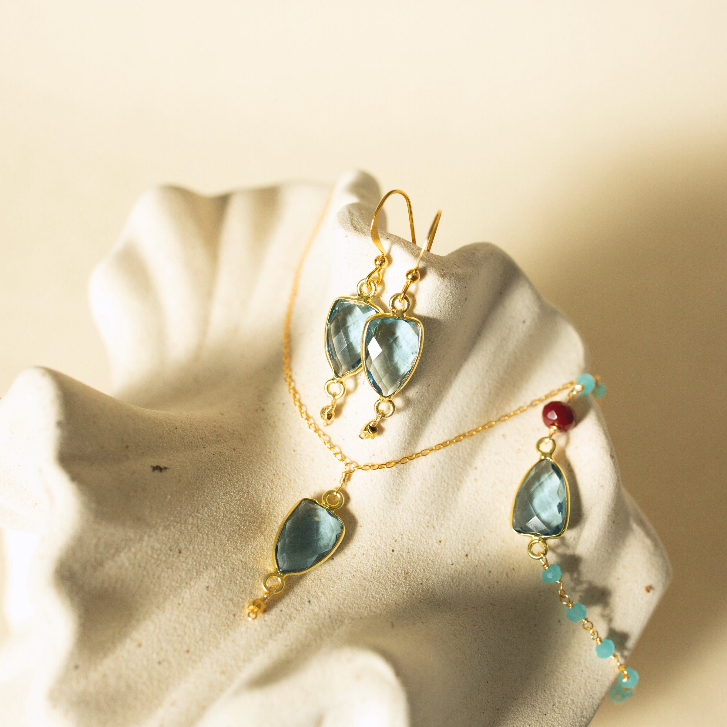 London Blue Gold Isla Collection